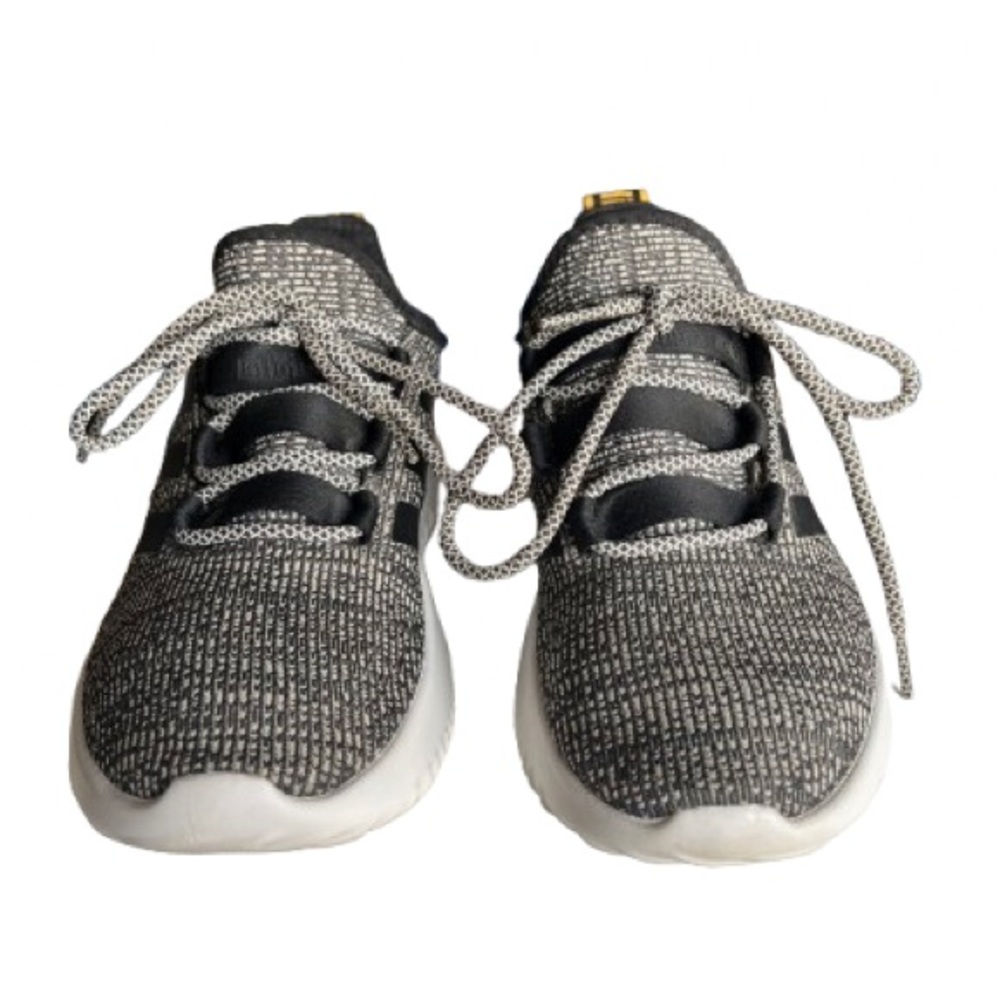 Adidas Cloudfoam Stylish Gray and Black Kids Sneakers Size 4